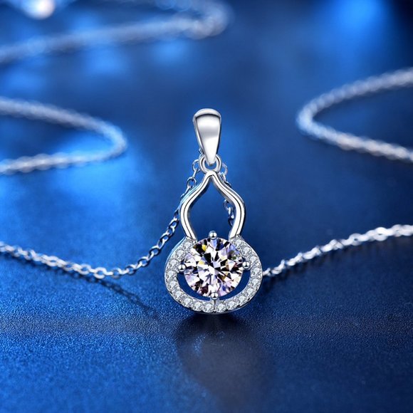 Certified 1ct. t.w. Moissanite Diamond Pear Shape Pendant Necklace NEW - Picture 4 of 10